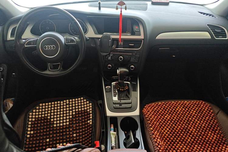 Used Audi A4L 2015 35 TFSI Millionth Anniversary Intelligent Edition Center Console