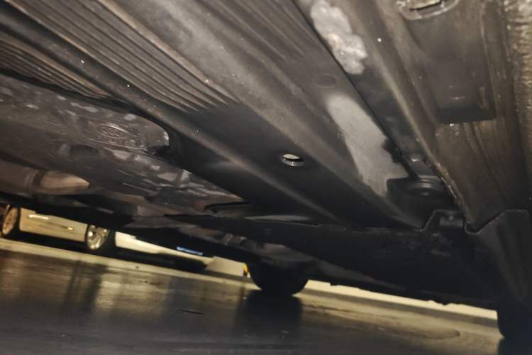Used Audi A4L 2015 35 TFSI Automatic Comfort Model Chassis Rear Right