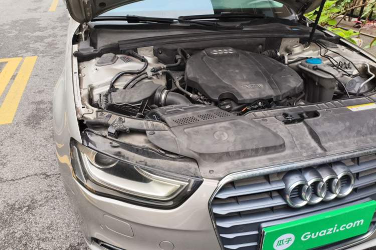 Used Audi A4L 2015 35 TFSI Automatic Standard Model Engine Bay Right
