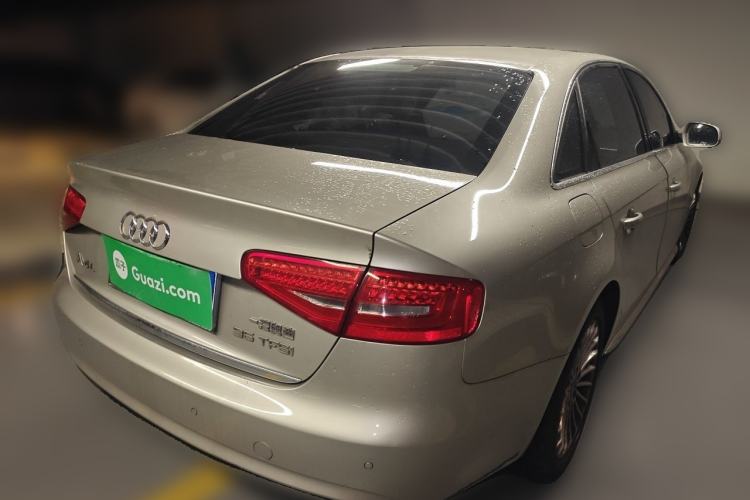 Used Audi A4L 2015 35 TFSI Automatic Comfort Model Rear Right 45 Deg