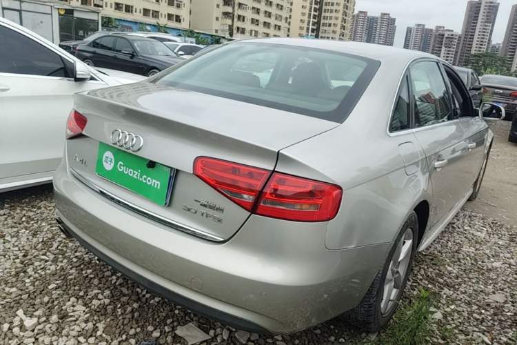 Used Audi A4L 2015 30 TFSI Automatic Comfort Model Rear Right 45 Deg