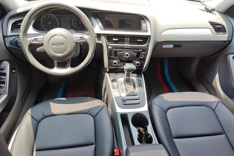 Used Audi A4L 2016 35 TFSI Automatic Standard Model Center Console