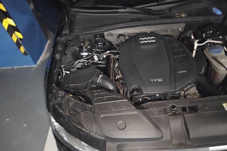 Used Audi A4L 2016 35 TFSI Collection Edition S line Comfort Model Engine Bay Right
