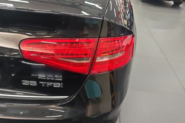 Used Audi A4L 2016 35 TFSI Collection Edition S line Comfort Model Exterior 3