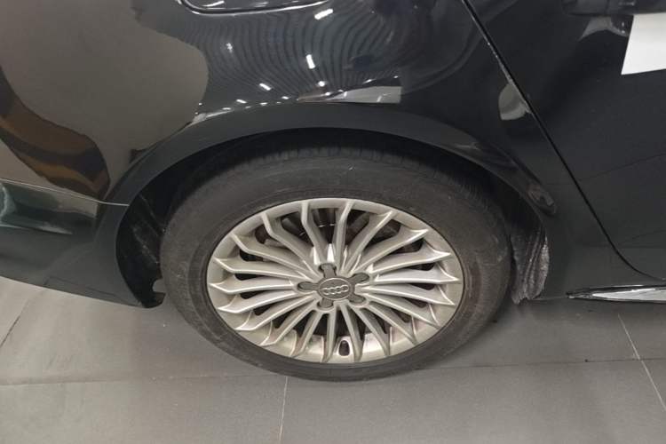 Used Audi A4L 2016 35 TFSI Collection Edition S line Comfort Model Exterior 5