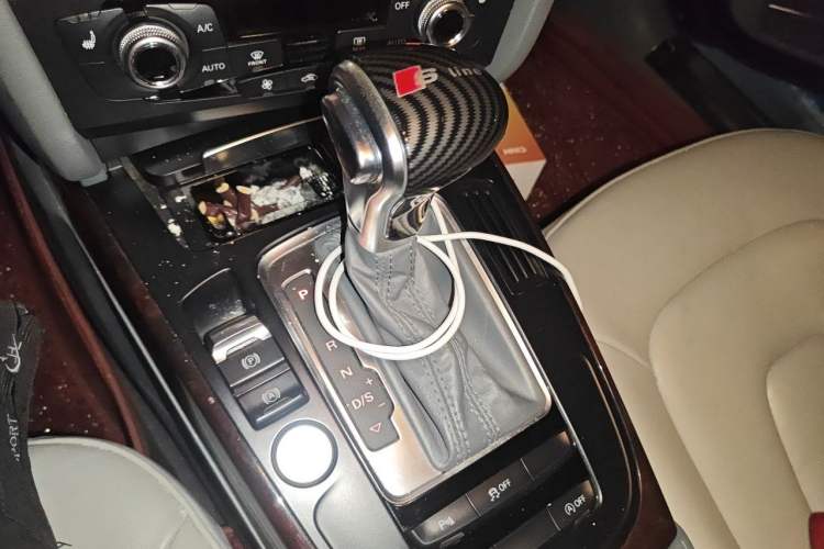 Used Audi A4L 2016 35 TFSI Collection Edition S line Comfort Model Gear Lever