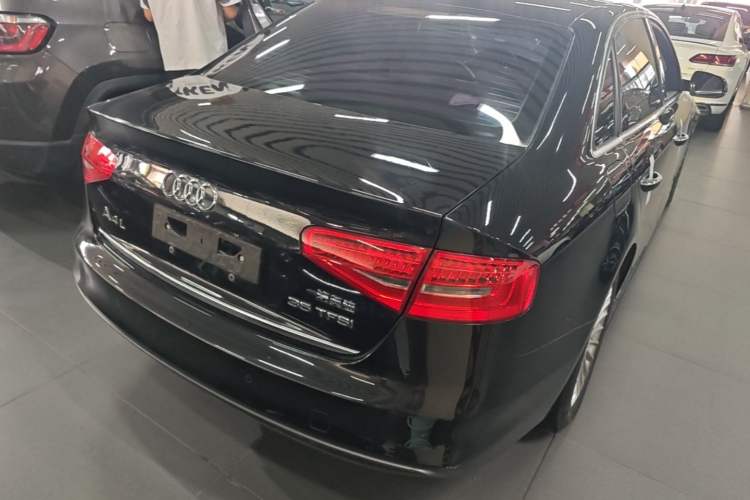 Used Audi A4L 2016 35 TFSI Collection Edition S line Comfort Model Rear Right 45 Deg