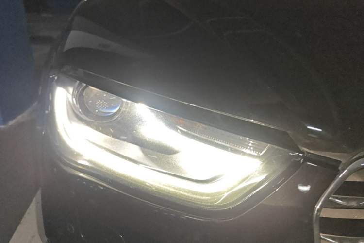 Used Audi A4L 2016 35 TFSI Collection Edition S line Comfort Model Right Front Headlight