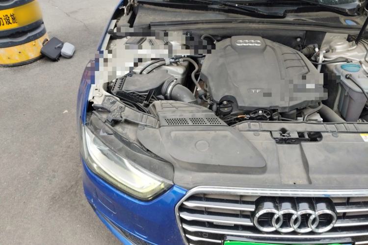 Used Audi A4L 2016 45 TFSI Collection Edition quattro Personalized Sports Model Engine Bay Right
