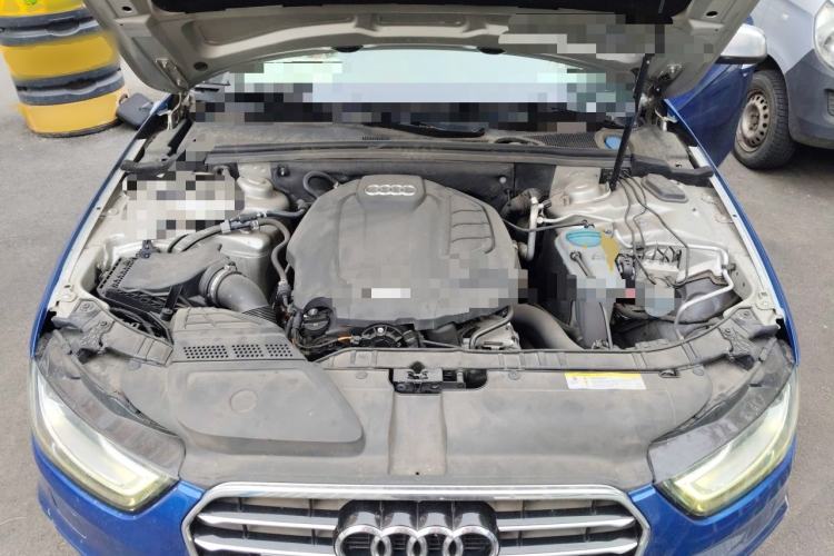 Used Audi A4L 2016 45 TFSI Collection Edition quattro Personalized Sports Model Engine Bay
