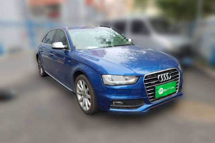 Used Audi A4L 2016 45 TFSI Collection Edition quattro Personalized Sports Model Front Right 45 Deg