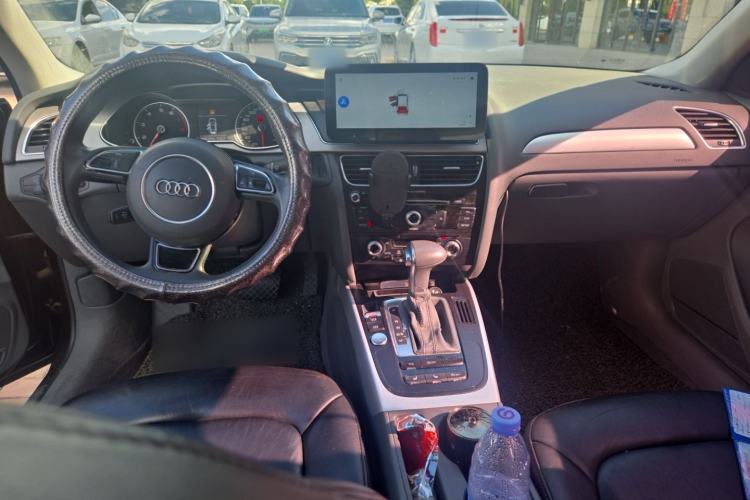 Used Audi A4L 2016 35 TFSI Collector's Edition Automatic Standard Model Center Console