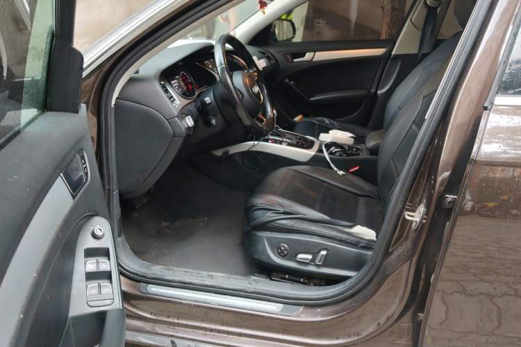 Used Audi A4L 2016 35 TFSI Collector's Edition Automatic Standard Model Driver Seat