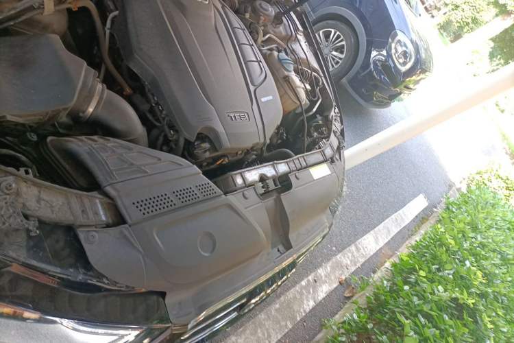 Used Audi A4L 2016 35 TFSI Automatic Standard Model Engine Bay Left