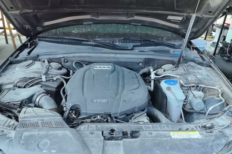 Used Audi A4L 2016 35 TFSI Collection Edition S line Luxury Model Engine Bay