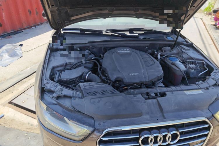Used Audi A4L 2016 35 TFSI Automatic Comfort Model Engine Bay Right