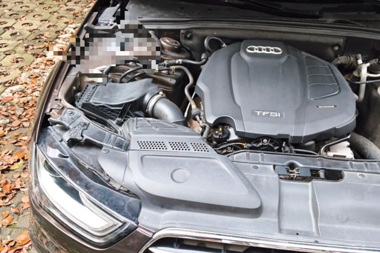 Used Audi A4L 2016 35 TFSI Collection Edition S line Comfort Model Engine Bay Right