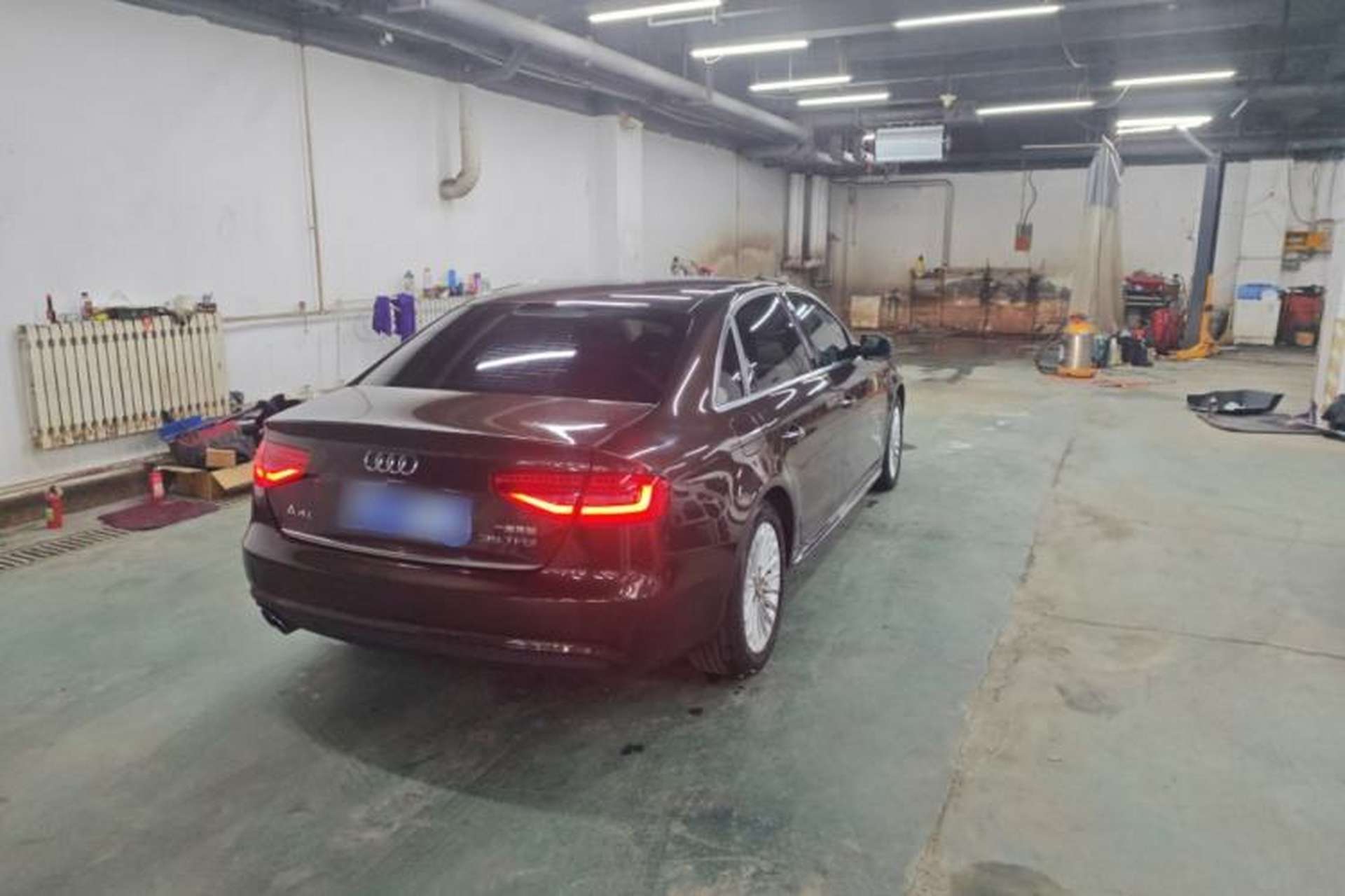 Used Audi A4L 2016 35 TFSI Collector's Edition Automatic Standard Model Exterior 4