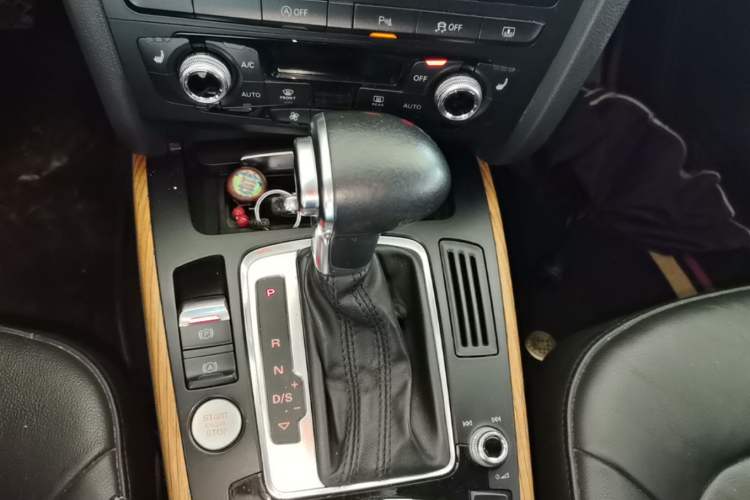 Used Audi A4L 2016 35 TFSI Collection Edition S line Luxury Model Gear Lever