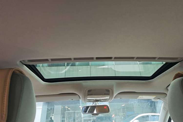 Used Audi A4L 2016 35 TFSI Collector's Edition Automatic Standard Model Headliner