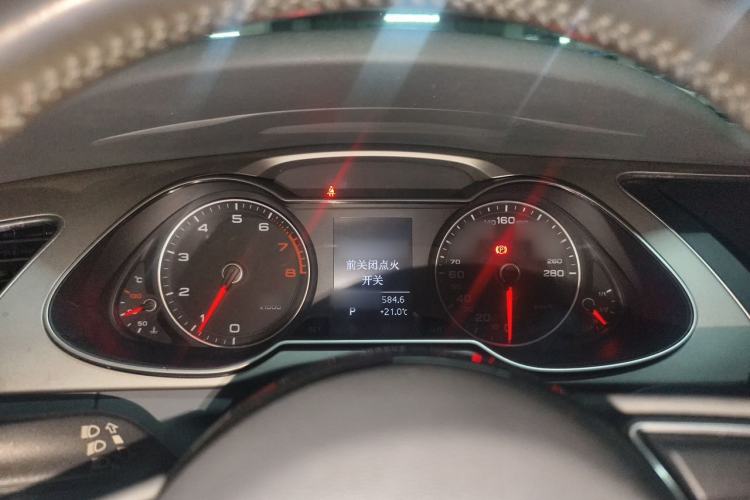 Used Audi A4L 2016 35 TFSI Collector's Edition Automatic Standard Model Instrument Cluster