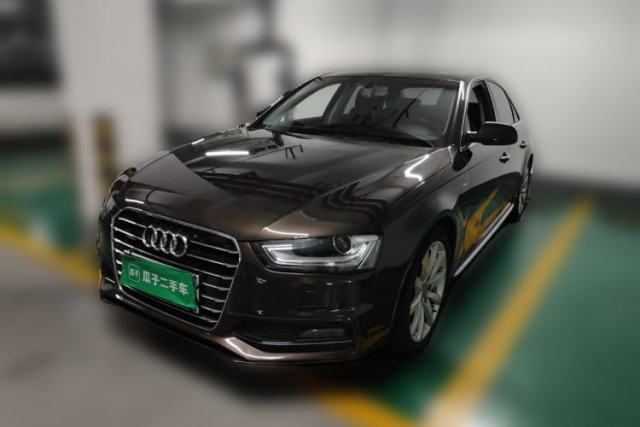 Ojetý Audi A4L 2016 45 TFSI Collection Edition quattro Personalized Sports Model