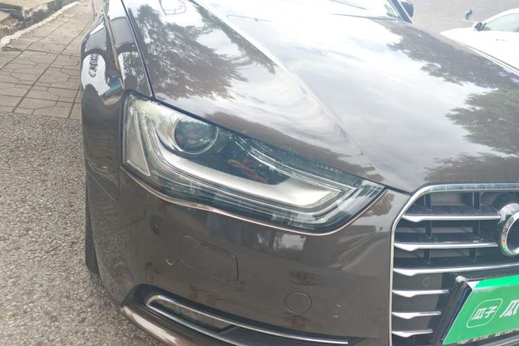 Used Audi A4L 2016 35 TFSI Collector's Edition Automatic Standard Model Right Front Headlight