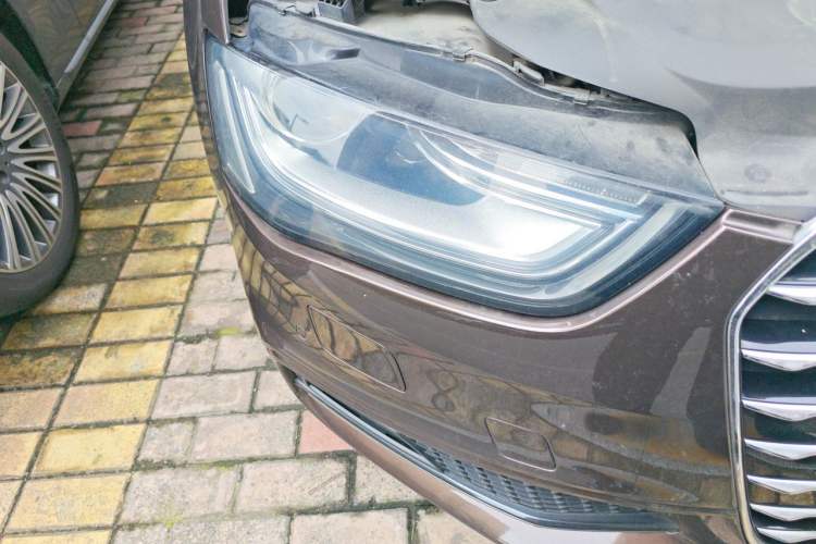 Used Audi A4L 2016 35 TFSI Automatic Comfort Model Right Front Headlight