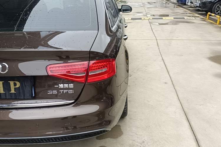 Used Audi A4L 2016 35 TFSI Collection Edition S line Luxury Model Right Rear Taillight