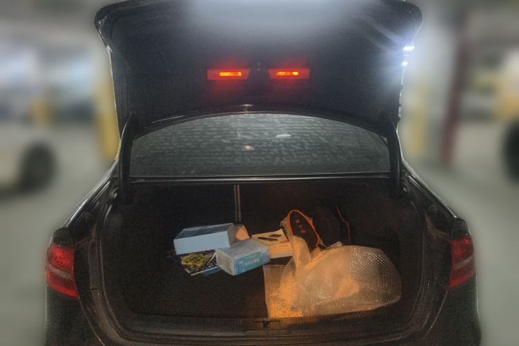 Used Audi A4L 2016 35 TFSI Collector's Edition Automatic Standard Model Trunk