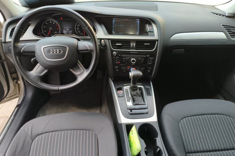 Used Audi A4L 2016 30 TFSI Collector's Edition Automatic Comfort Model Center Console