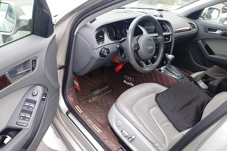 Used Audi A4L 2016 35 TFSI Automatic Comfort Model Driver Seat