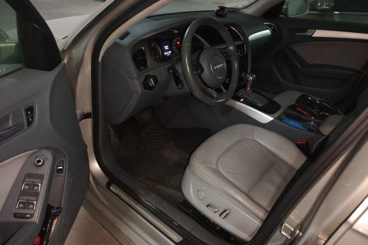 Used Audi A4L 2016 35 TFSI Automatic Standard Model Driver Seat