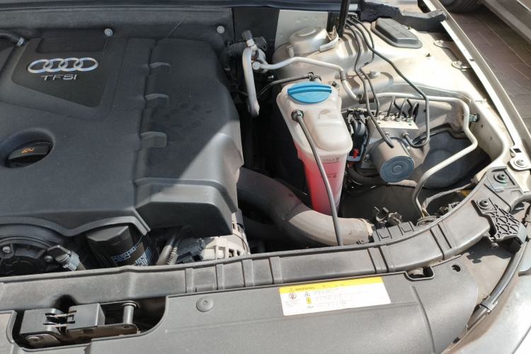 Used Audi A4L 2016 30 TFSI Collector's Edition Automatic Comfort Model Engine Bay Left