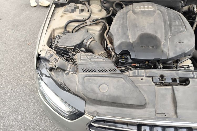 Used Audi A4L 2016 35 TFSI Automatic Comfort Model Engine Bay Right