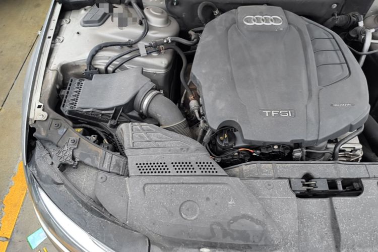 Used Audi A4L 2016 35 TFSI Collector's Edition Automatic Standard Model Engine Bay Right