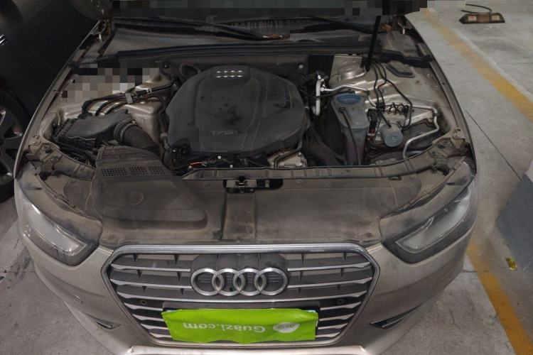 Used Audi A4L 2016 35 TFSI Automatic Standard Model Engine Bay