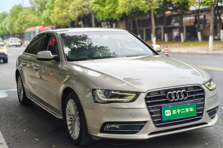 Used Audi A4L 2016 35 TFSI Collector's Edition Automatic Standard Model Front Right 45 Deg