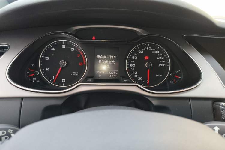 Used Audi A4L 2016 30 TFSI Collector's Edition Automatic Comfort Model Instrument Cluster
