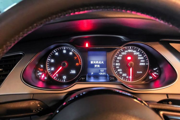 Used Audi A4L 2016 35 TFSI Collector's Edition Automatic Standard Model Instrument Cluster