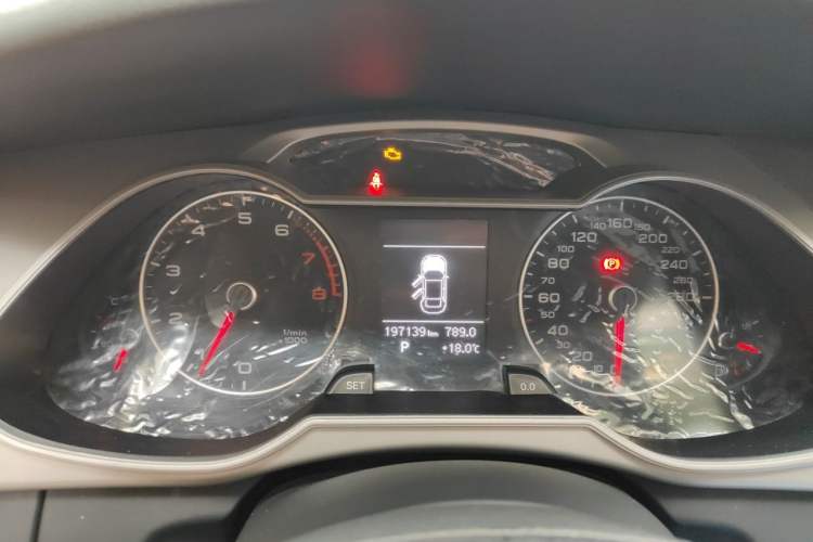 Used Audi A4L 2016 30 TFSI Collector's Edition Automatic Comfort Model Instrument Cluster