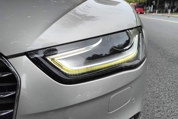Used Audi A4L 2016 35 TFSI Collector's Edition Automatic Standard Model Left Front Headlight