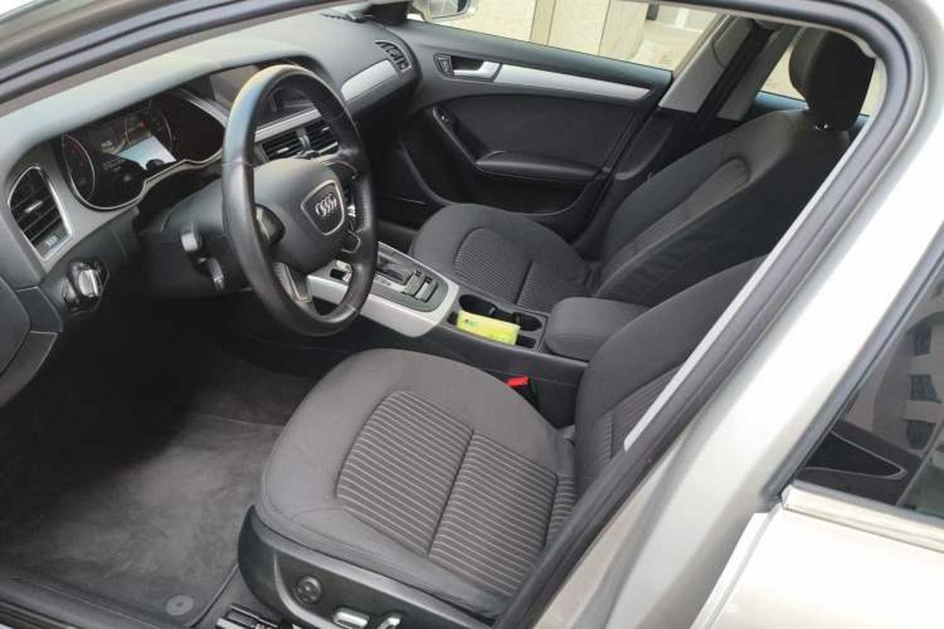 Used Audi A4L 2016 30 TFSI Collector's Edition Automatic Comfort Model Left Front Seat