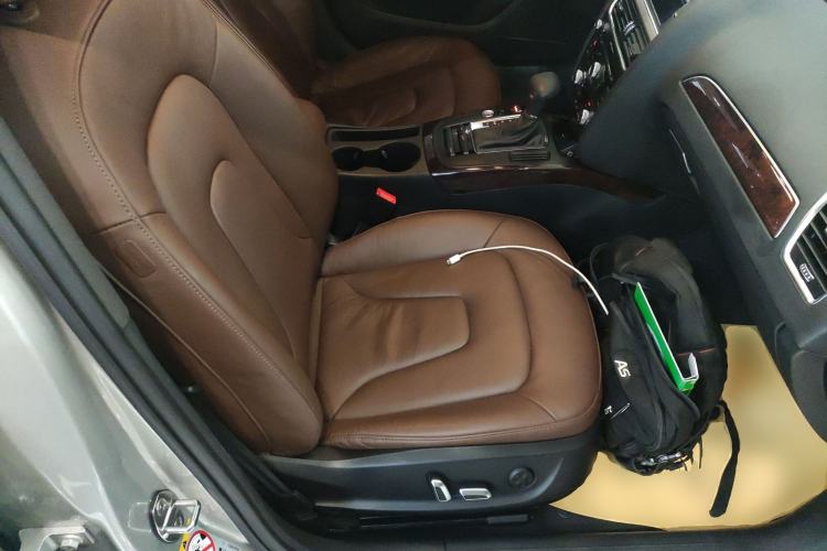 Used Audi A4L 2016 35 TFSI Collection Edition S line Comfort Model Right Front Seat