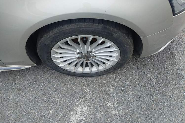 Used Audi A4L 2016 35 TFSI Automatic Comfort Model Right Front Wheel Hub