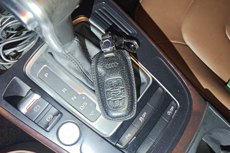 Used Audi A4L 2016 35 TFSI Automatic Sport Edition Vehicle Key