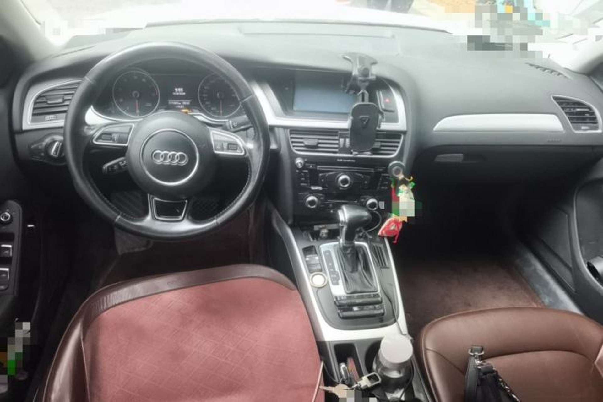 Used Audi A4L 2016 35 TFSI Collector's Edition Automatic Standard Model Center Console