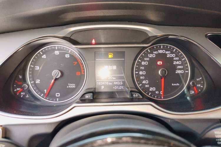 Used Audi A4L 2016 35 TFSI Automatic Comfort Model Instrument Cluster