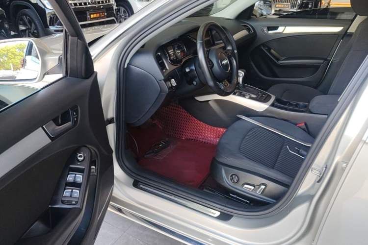 Used Audi A4L 2016 35 TFSI Collector's Edition Automatic Standard Model Driver Seat