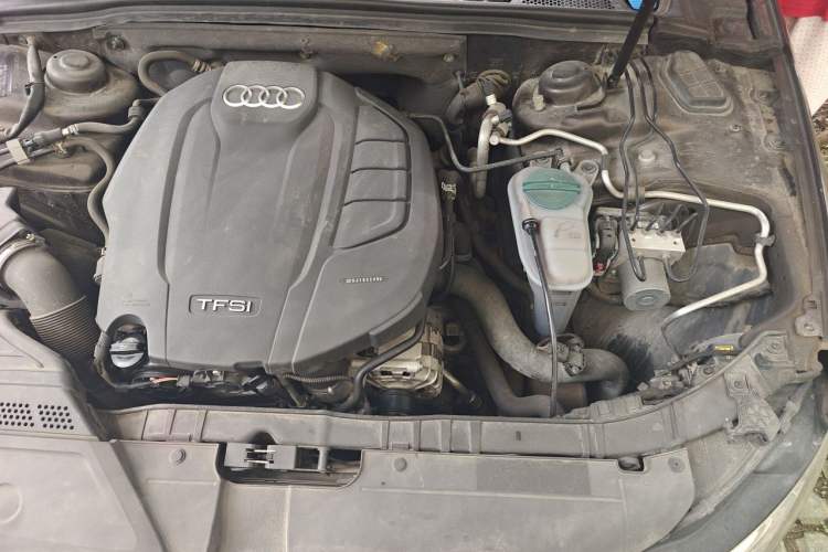 Used Audi A4L 2016 35 TFSI Collector's Edition Automatic Standard Model Engine Bay Left